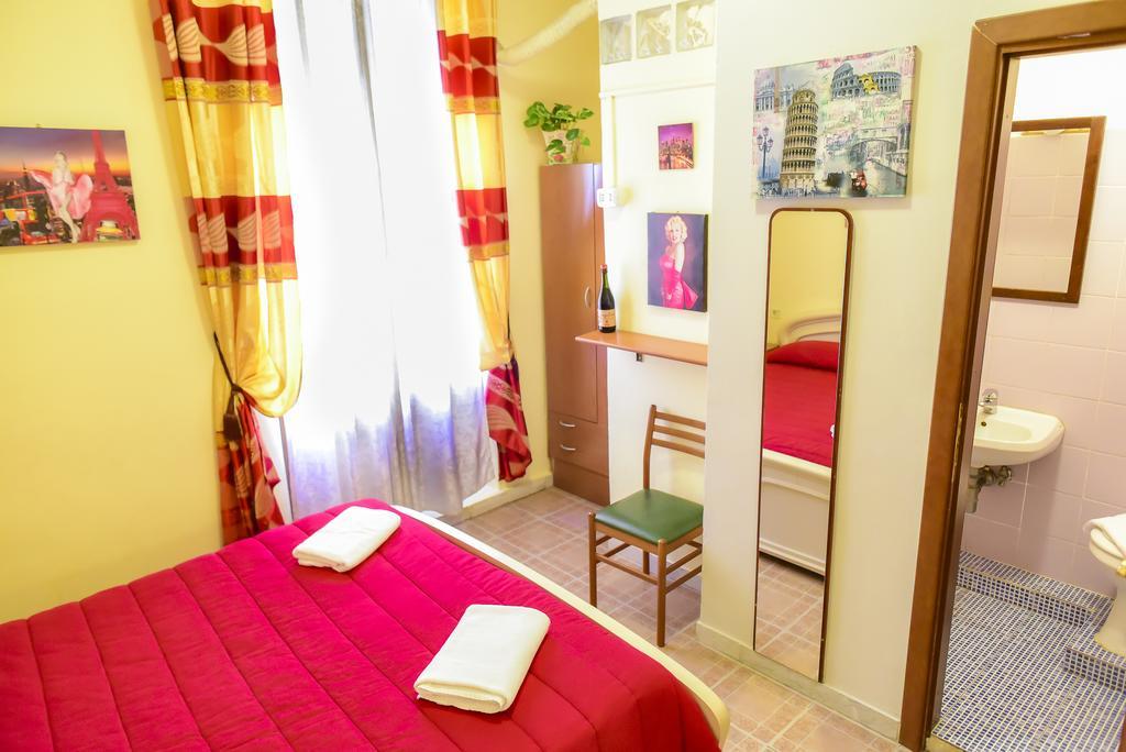 Casa Vacanza Frendy - Free Airport Transportation On Arrival If You Book An Of Minimum 3 Nights And 6 People Gasthuis